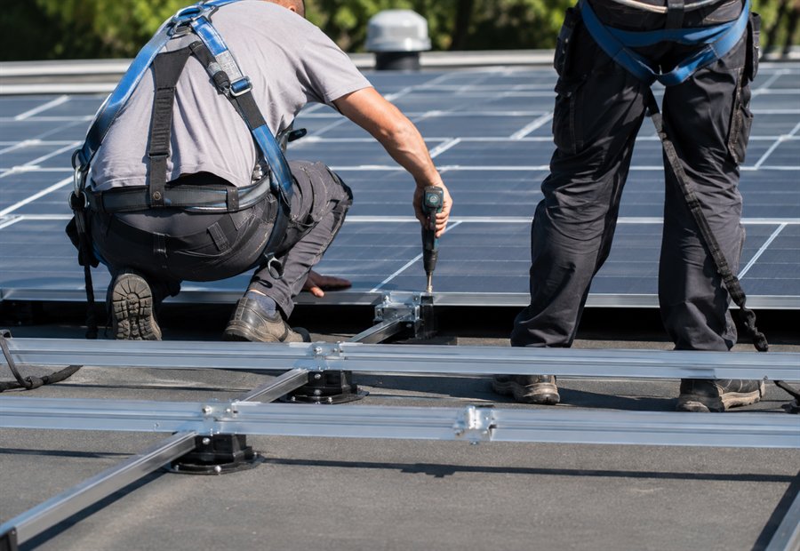 Imagen de Energía solar y autoconsumo: trabajo en curso - Visita técnica
